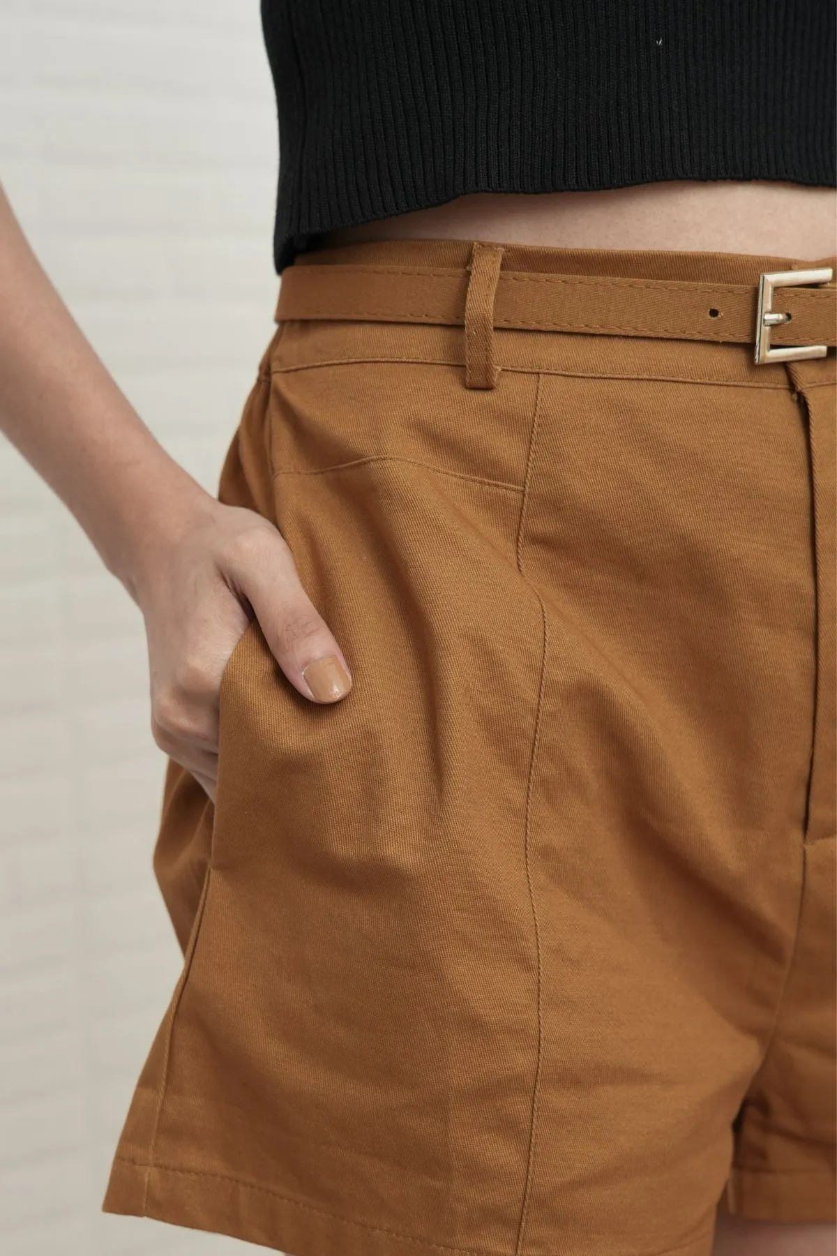 DARCY Tailored High Waist Belted Shorts (Tawny Brown)